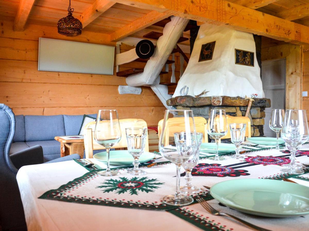 Holiday home Jarogowka Stylowy Dom Goralski *