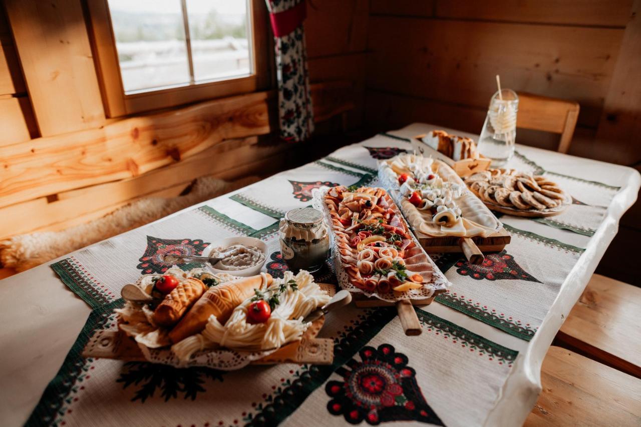 Holiday home Jarogowka Stylowy Dom Goralski
