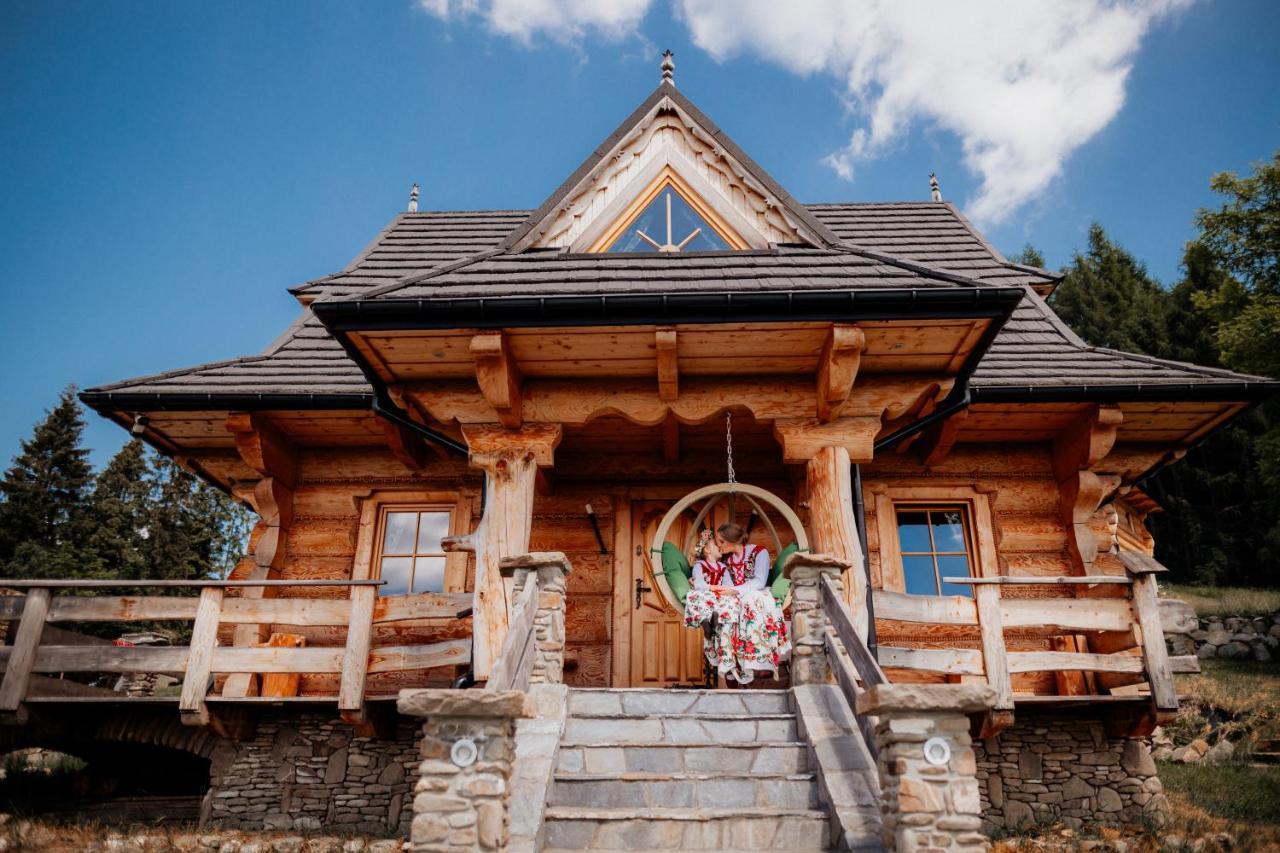 Holiday home Jarogowka Stylowy Dom Goralski Obidowa